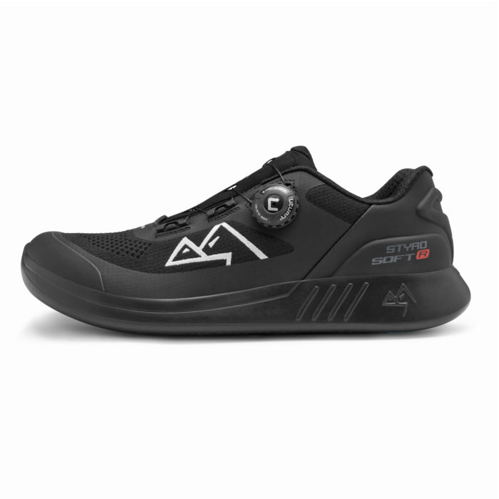 Airtox XR44 safety shoes